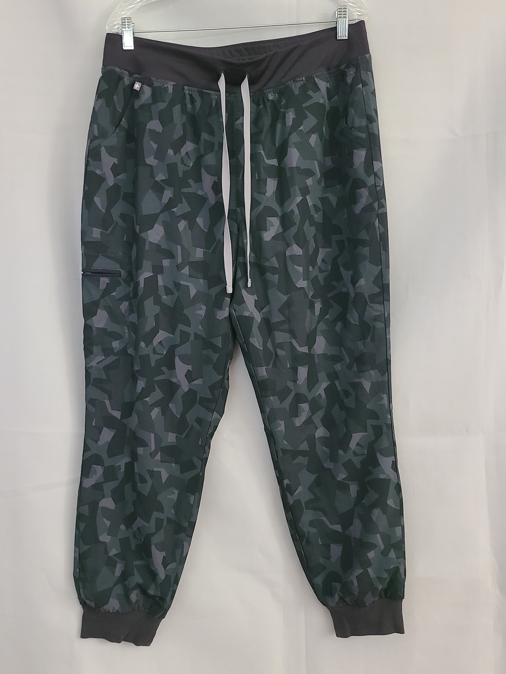 Figs Womens Sz XL Green Zamora Geometric Camo Technical Collection Lined Joggers